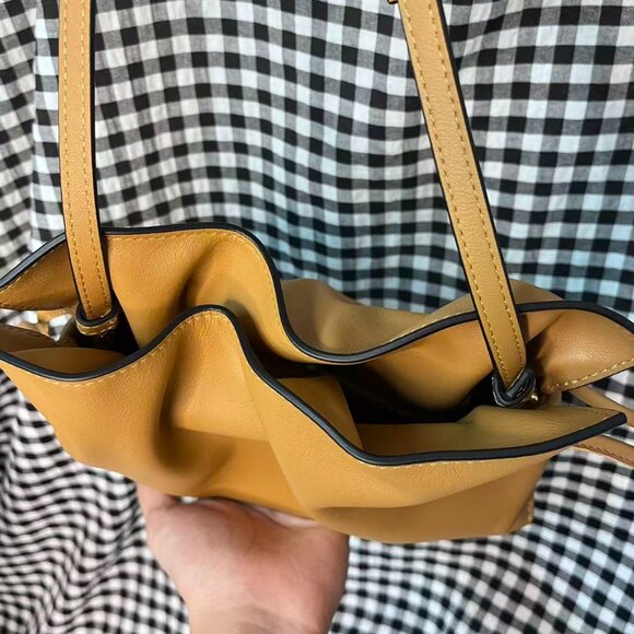 Loewe Flamenco Crossbody Bag - Picture 5 of 12